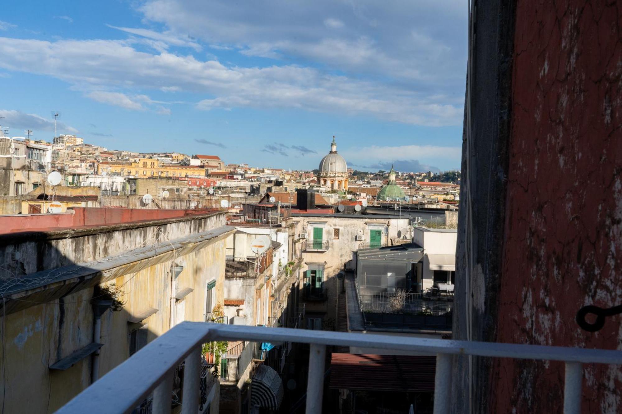 Domus Sibyllina, Palazzo Cavalcanti Napels Buitenkant foto
